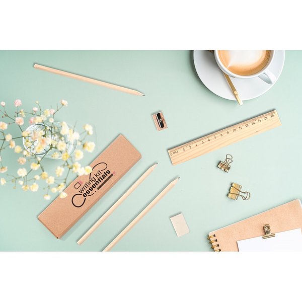 Schreibset bestehend aus Bleistift, Anspitzer, Radiergummi und Lineal Ruinata