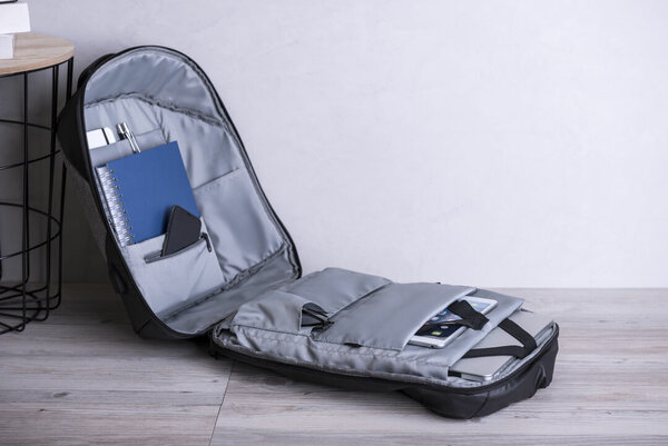 Anti-Diebstahl Rucksack Idrix