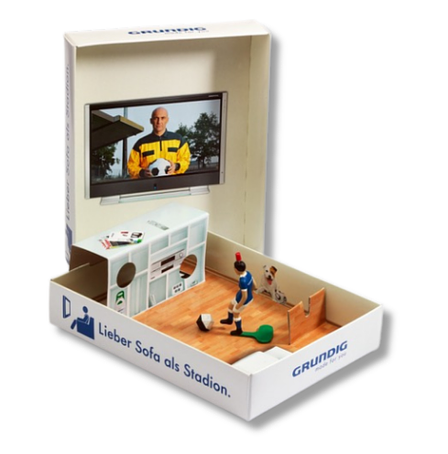 Tipp-Kick Fussballspiel mit Logo 