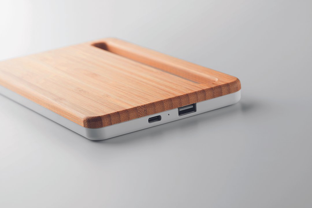 Induktive Ladestation Bambus Retiamuna