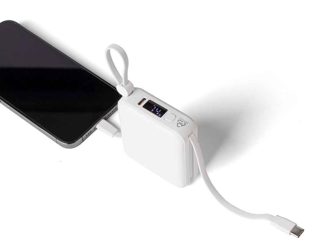Recycelte ABS-Powerbank Neli