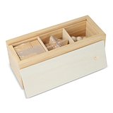 Dieses nachhaltige Set enthält drei spannende Denkspiele: ein Sternenpuzzle, ein Pyramidenpuzzle und ein 3D-Würfelpuzzle, die alle aus Holz gefertigt sind. Sie sind in einer Holzbox Badris