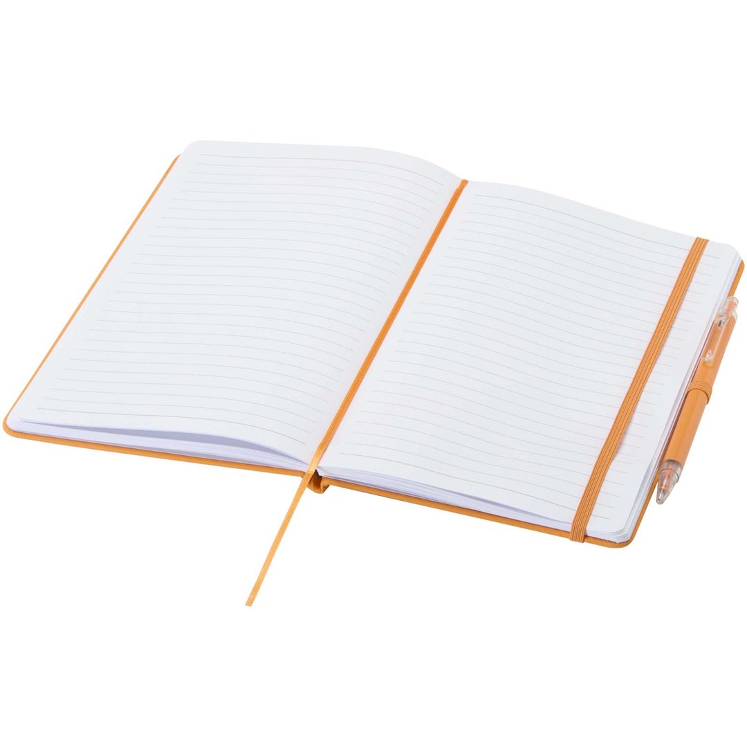 Set A5 Hardcover Notizbuch aus Recyclingpapier und einem Kugelschreiber - Andri