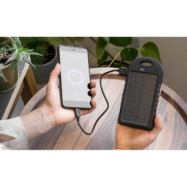 Powerbank mit 1'800 mAh Channatt