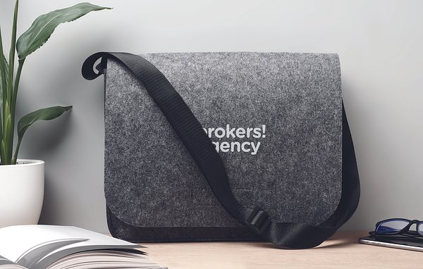 Umhängetasche aus RPET-Filz Ciama