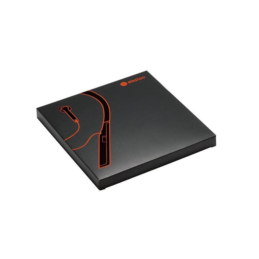 Adventure Kit ist für alle geeignet, die gerne reisen Niamin