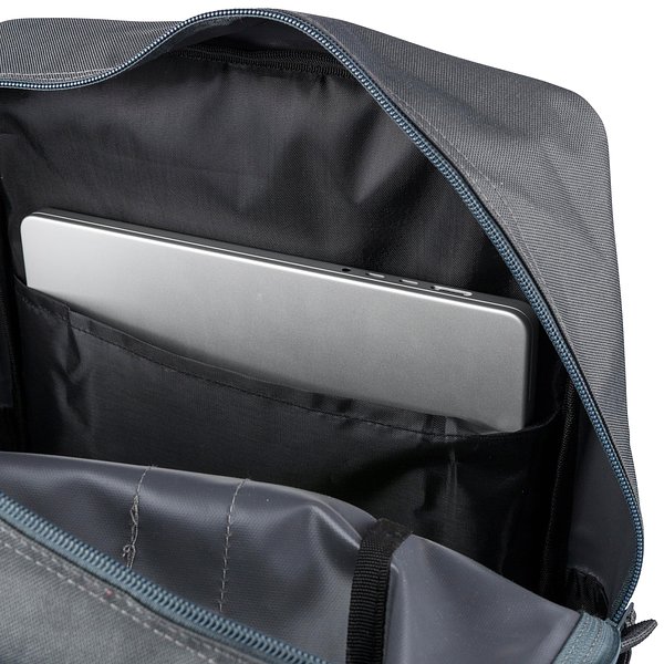Recycelter Rucksack aus Polyester (900D) Giuniga