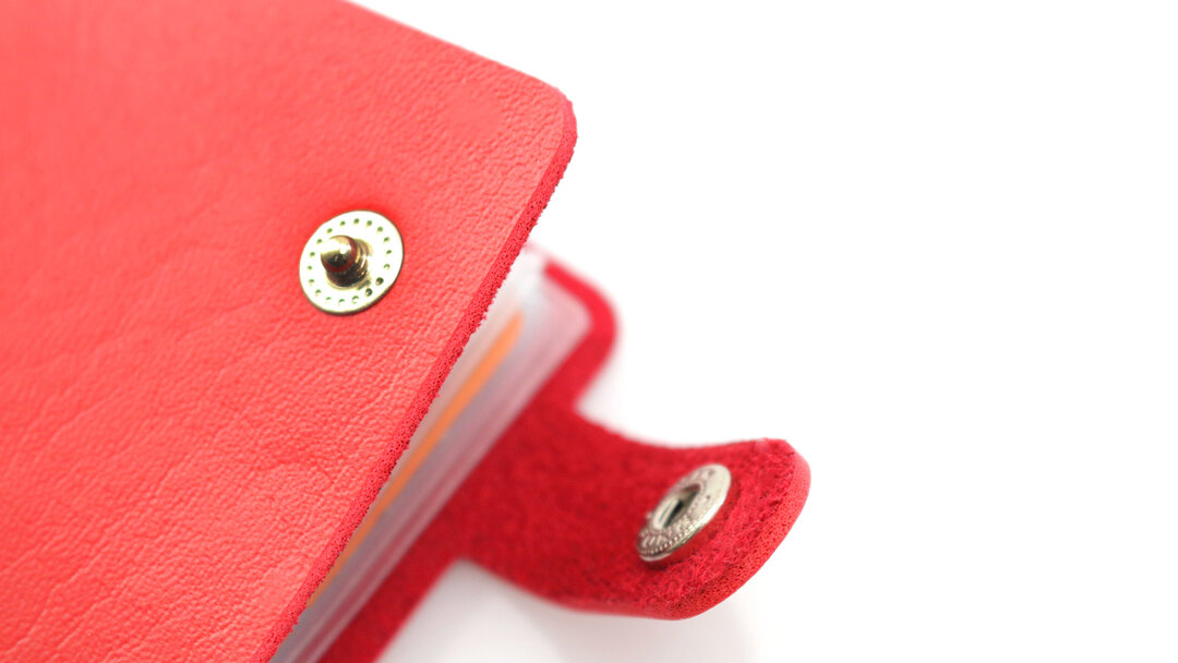 Visitenkartenetui Idop