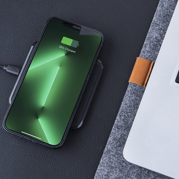 Iné Wireless Fast Charger - Recycled Leather 15W Marazenco