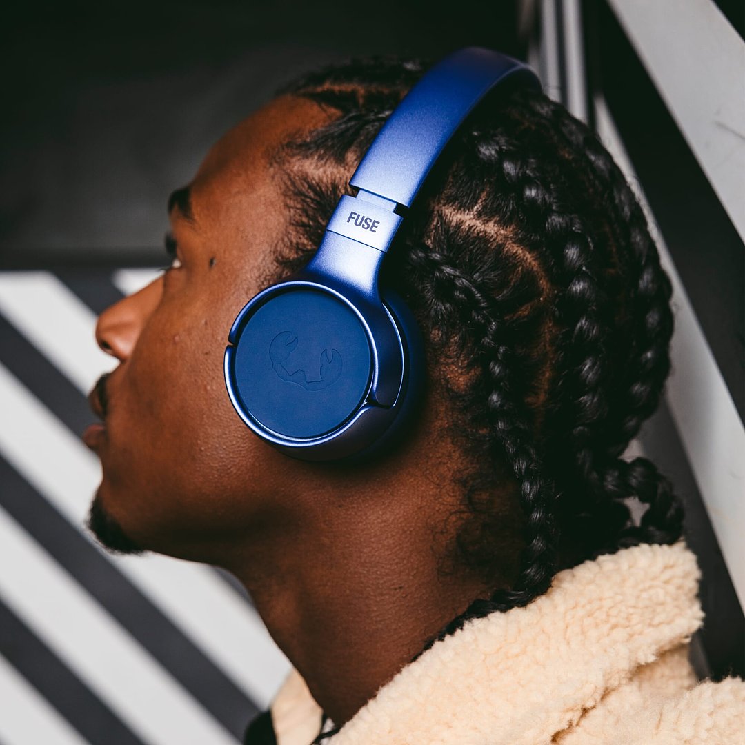 3HP1100 Code Fuse-Wireless on-ear headphone Grina