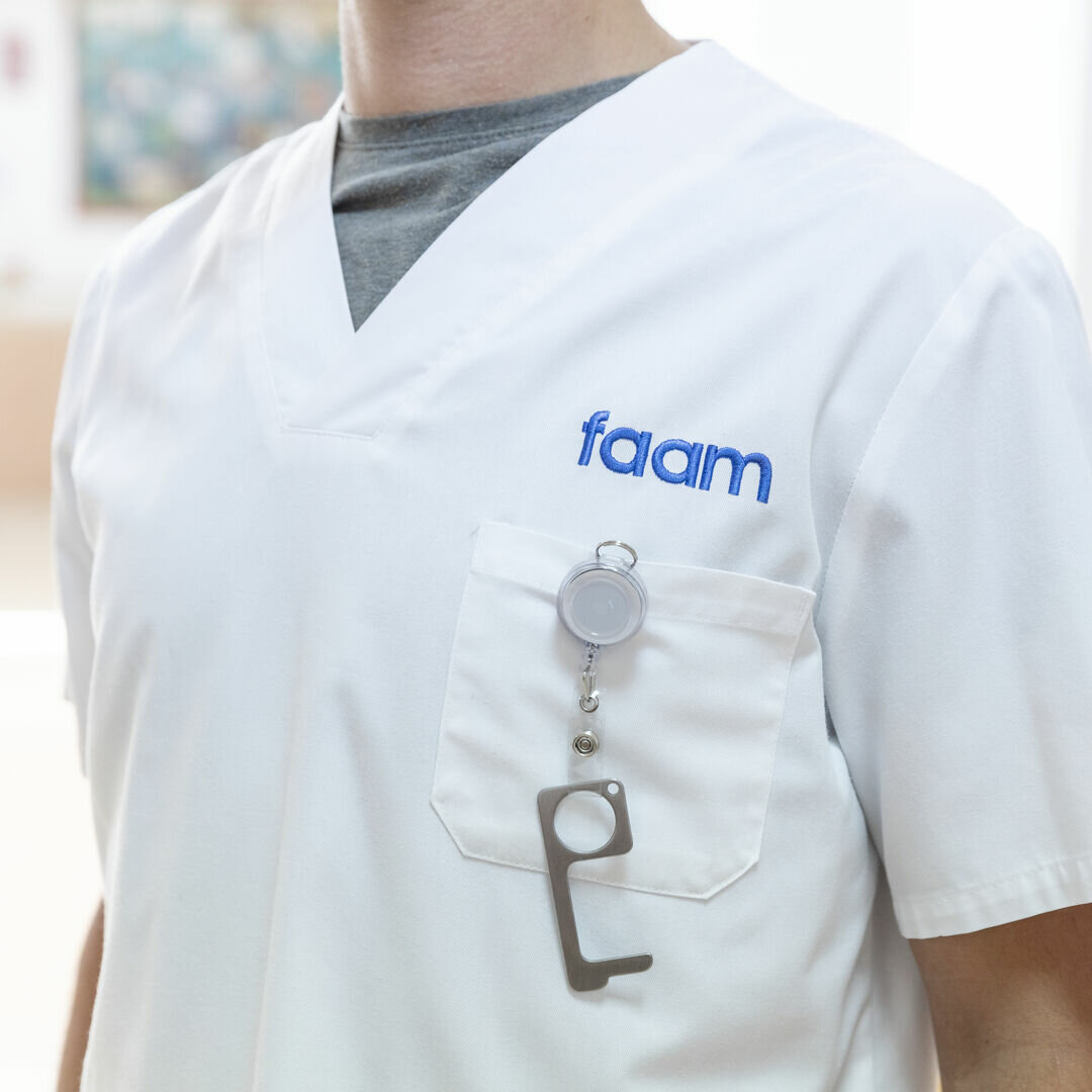 Namensschild Halter Idsur