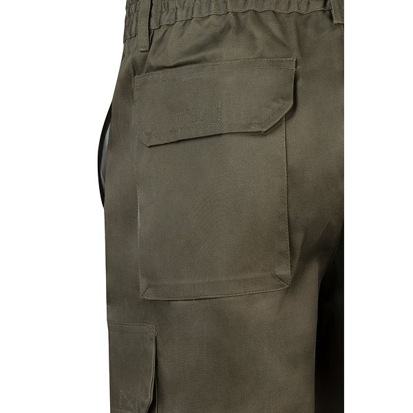 Bermudashorts aus Multi-Pocket-Twill (200g/m²), aus Baumwolle (35%) und Polyester (65%) Fadicco