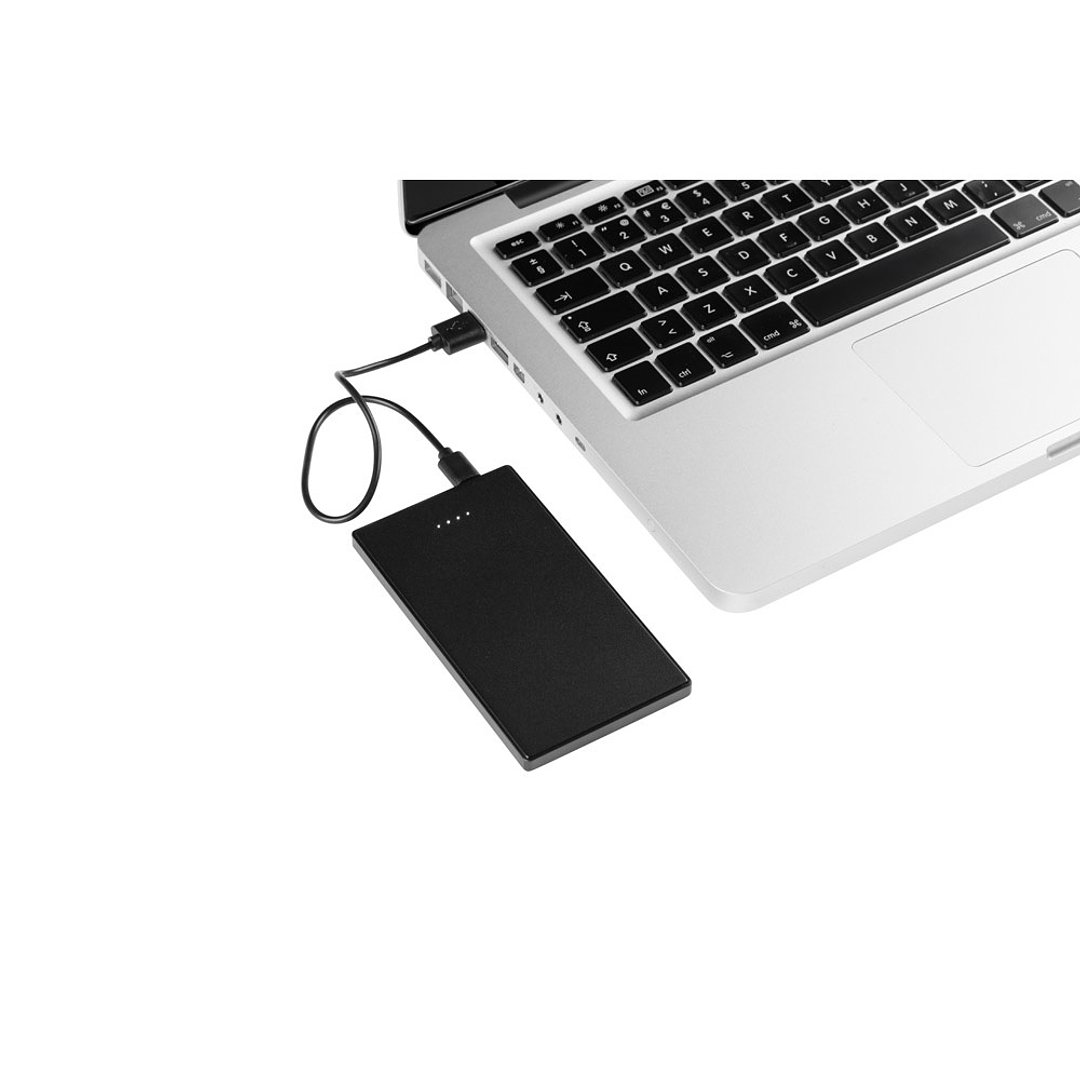 Powerbank Slim mit 5'000 mAh aus Edelstahl Razensepan