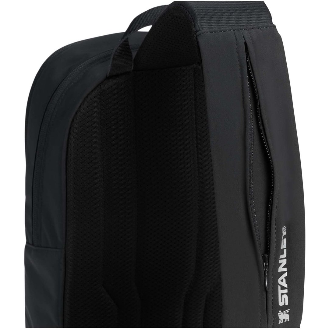 Vitalize™ Macro Method recycelte Crossbody Tasche 9.5L - Lina