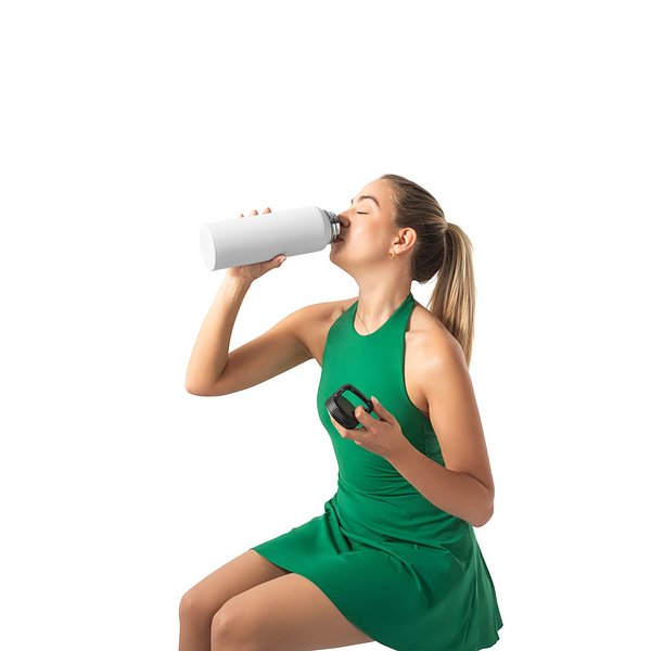 Flasche aus 90% recyceltem Edelstahl mit einem grossen Fassungsvermögen von bis zu 1200 ml Bignas