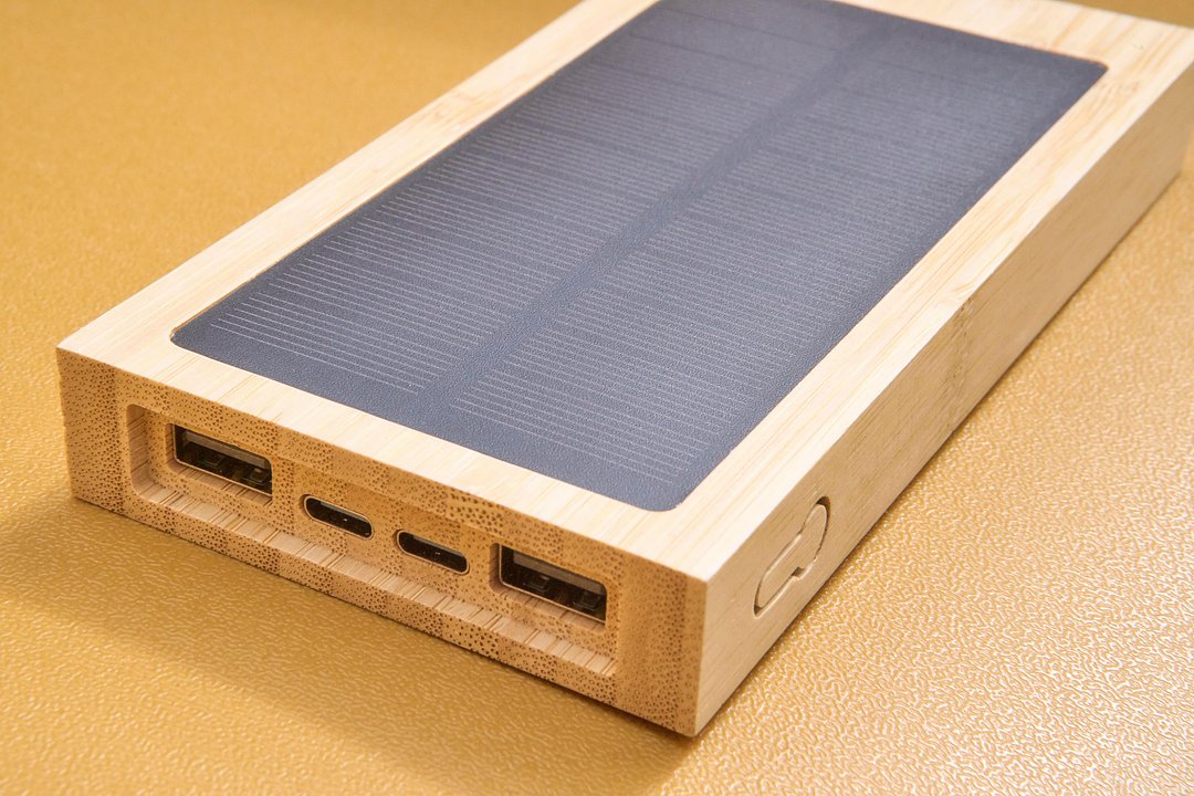 Bambus Solar-Powerbank Noleer