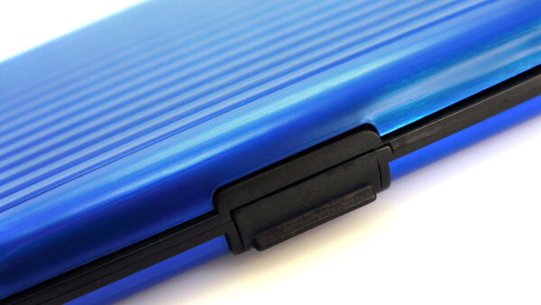 Visitenkartenetui Idtar