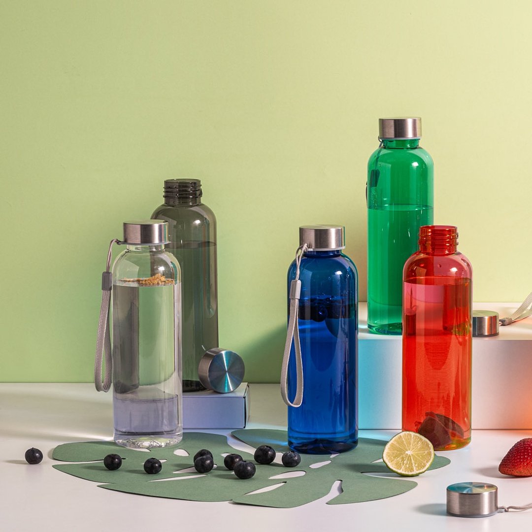 Trinkflasche (600ml) aus rPET mit glänzender transluzenter Oberfläche Verven