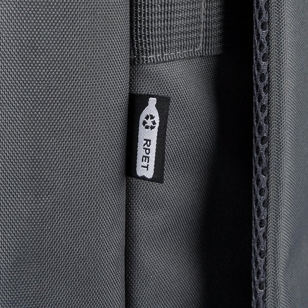 Recycelter Rucksack aus Polyester (900D) Giuniga