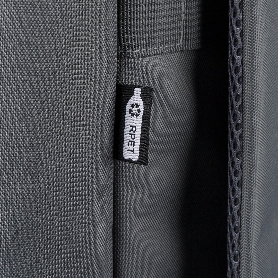 Recycelter Rucksack aus Polyester (900D) Giuniga