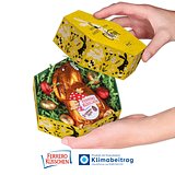 Grosses Osternest mit Schokolade von Ferrero Küsschen auf Graspapier