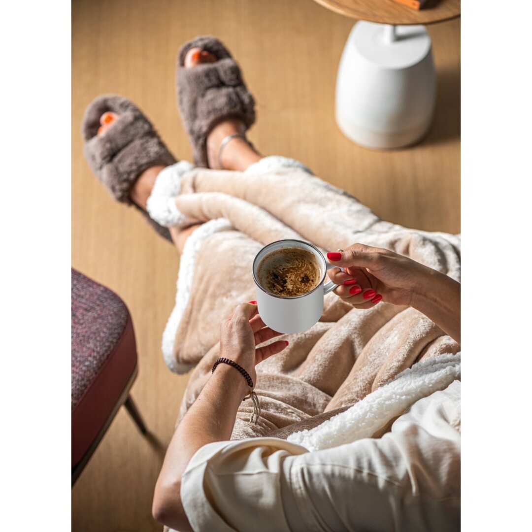 Tasse aus Emaille Rudylandi