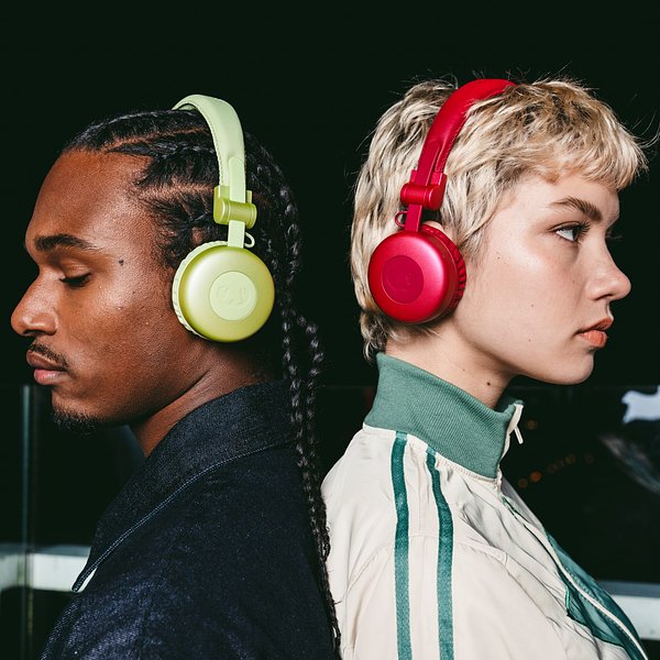 Code Core-Wireless on-ear Headphone Inatiana