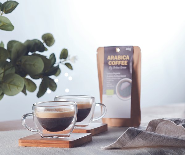 Set mit 2 Espressogläsern Betongi