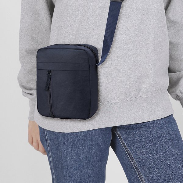 Umhängetasche Idnax