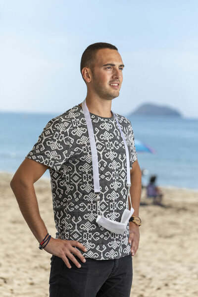 Halterung für Maske Schlüsselband Idrop