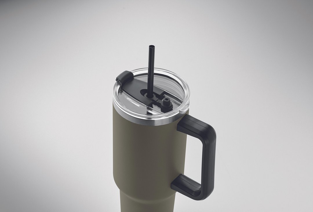 Doppelwandiger Trinkbecher Fadaltie