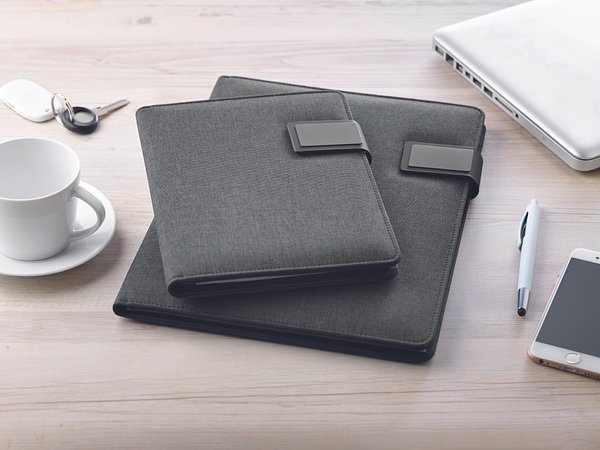 DIN A4 Portfolio & Powerbank Saraik