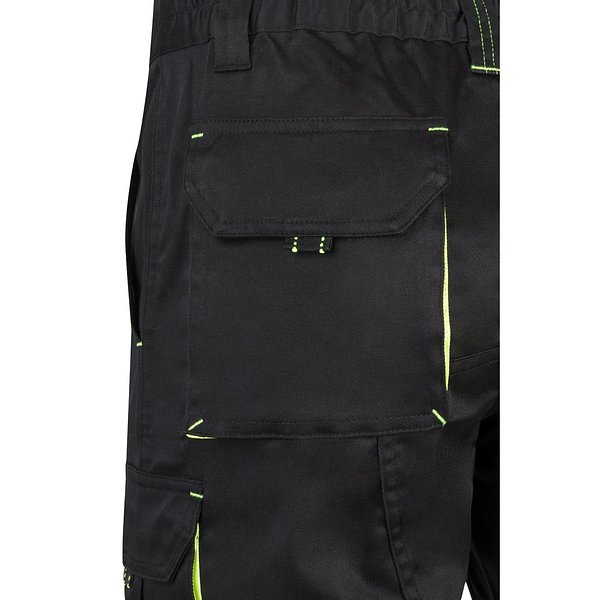 Zweifarbige Stretch-Bermudashorts mit mehreren Taschen (240 g/m²) aus Baumwolle (46 %), EME (38 %) und Polyester (16 %) Altie