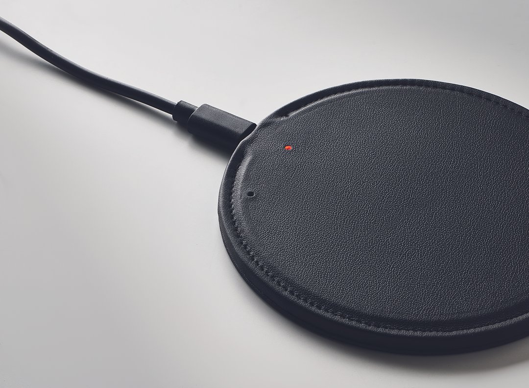 Ladestation recyceltes PU 15W Miria