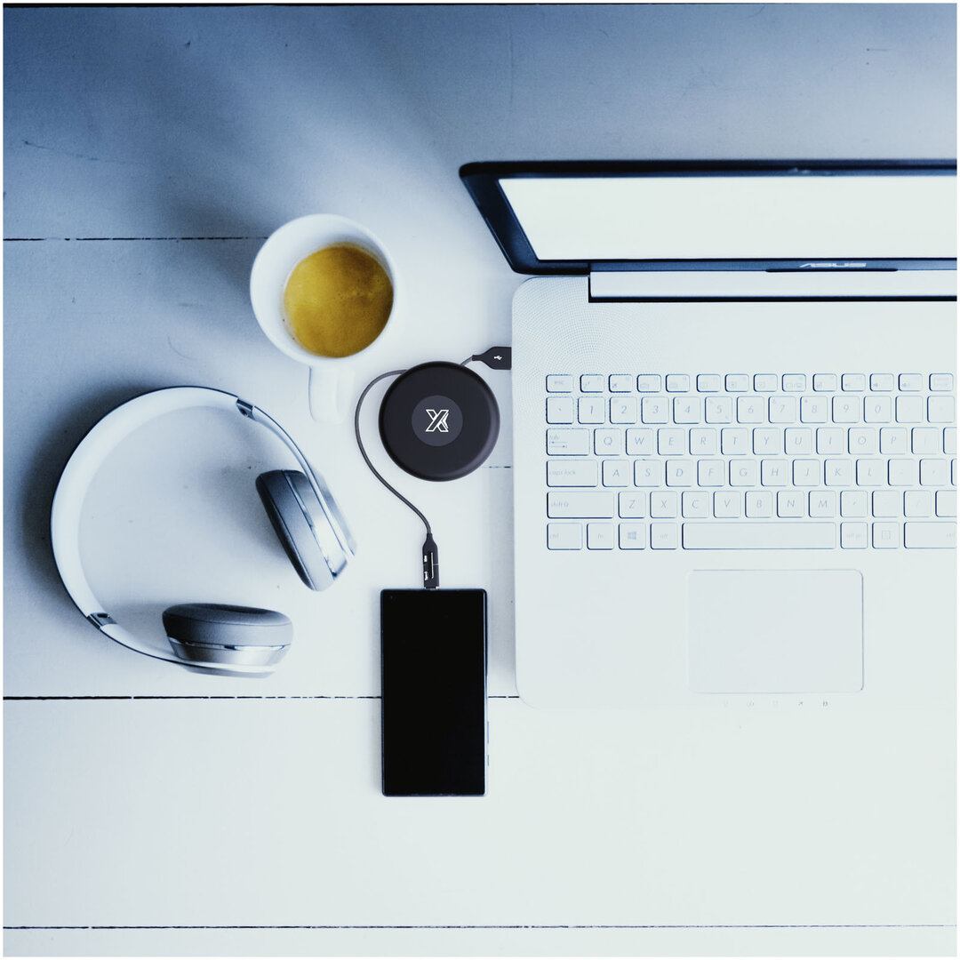 Travel Ladekabel mit Leuchtlogo - Jürgian