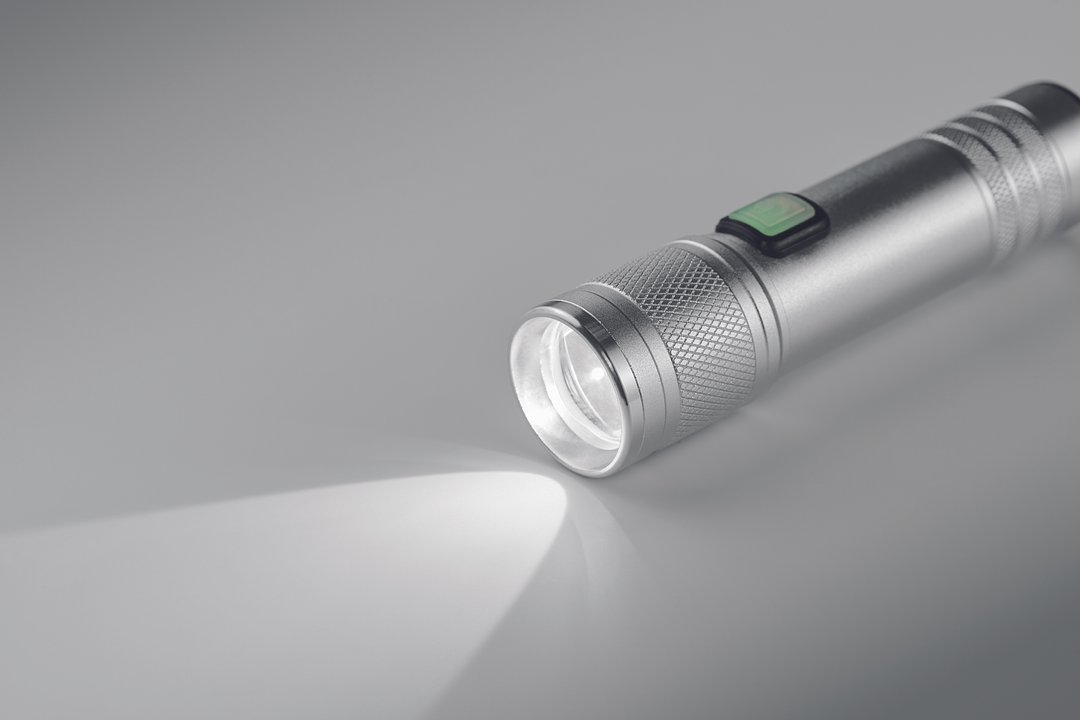 Wiederaufladbare Taschenlampe Betiat