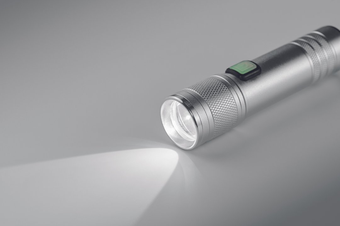 Wiederaufladbare Taschenlampe Betiat