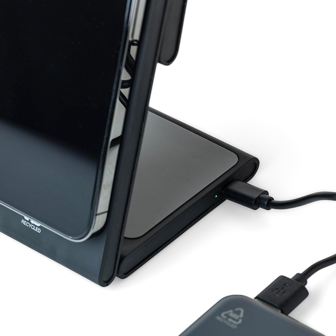 Recyceltes ABS 3-in-1 magnetisches kabelloses Ladegerät Stiana
