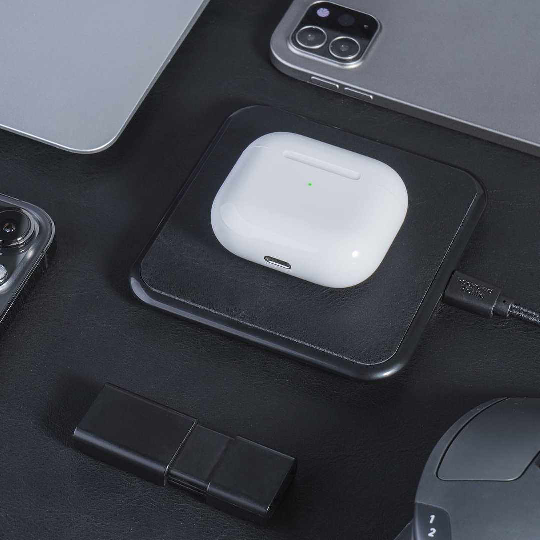 Iné Wireless Fast Charger - Recycled Leather 15W Marazenco