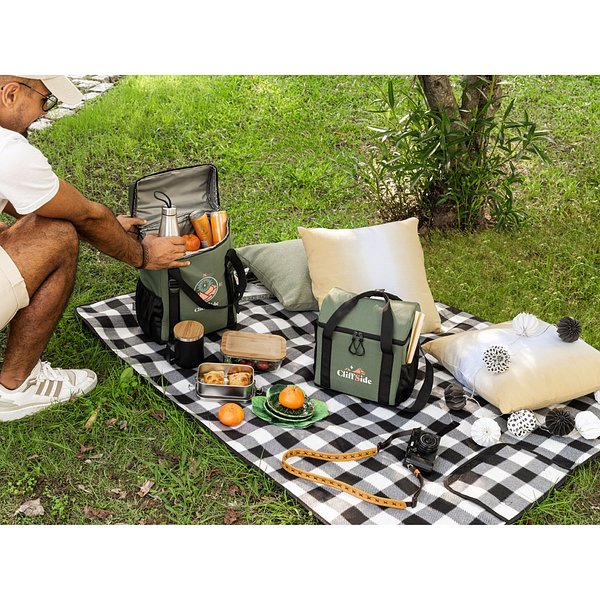 Gepolsterter Thermorucksack aus 600D rPET und Ripstop Benellia