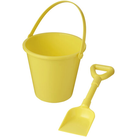 Recycelter Strandeimer und Spaten - Giun