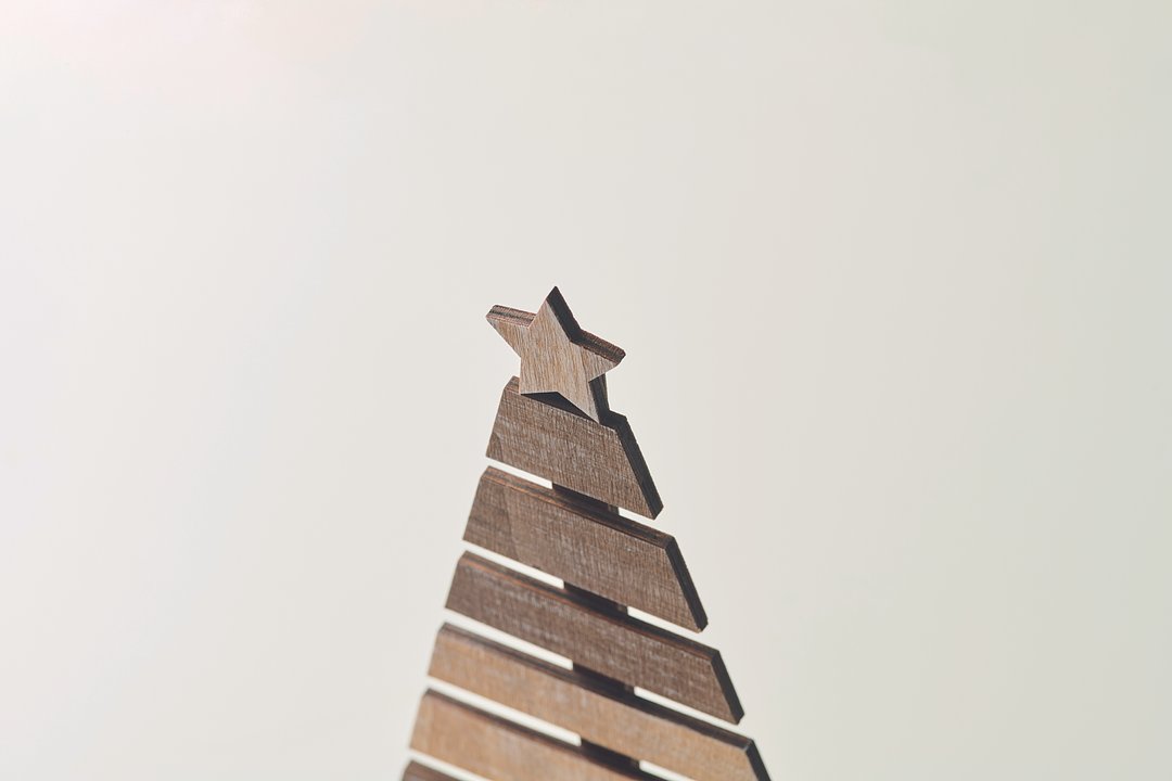 Weihnachtsbaum aus Holz Frillia