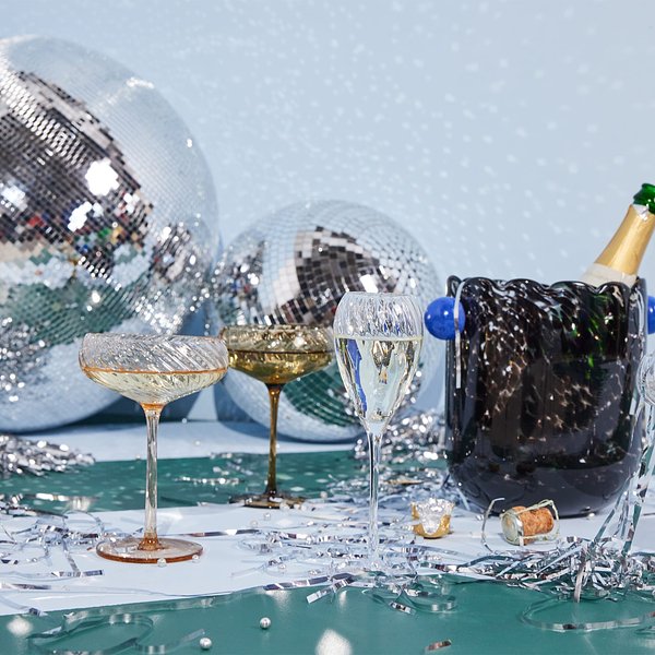 Byon Opacity 2er-Set Sektgläser mit stilvollem Glasmuster 300ml Sarena