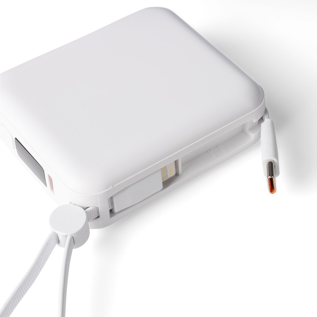 Recycelte ABS-Powerbank Neli