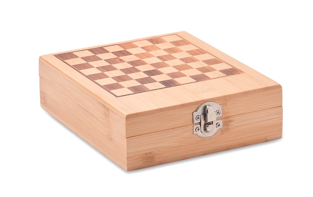 Weinset mit Schachspiel Chatrs