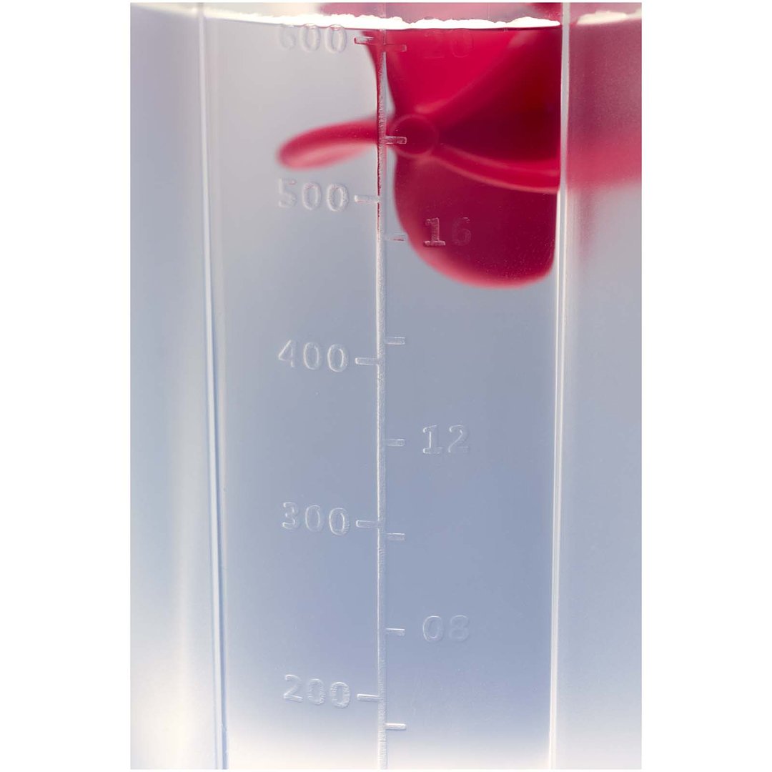 700 ml Sportflasche mit Shakerball - Uelleer