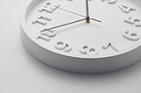 Wanduhr aus PP Nettato