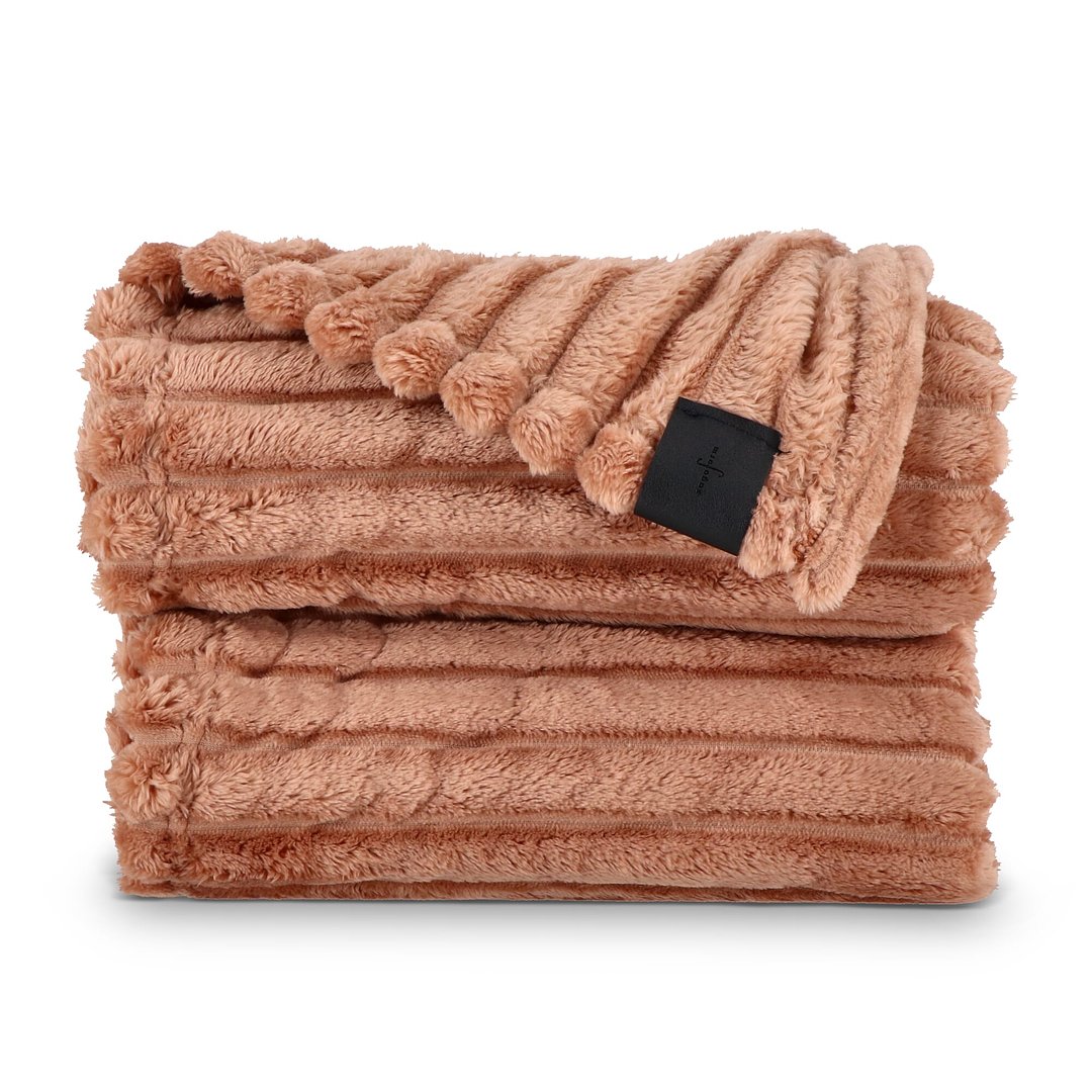 Esther Recycelte Fleecedecke 130 x 170 cm Relvia
