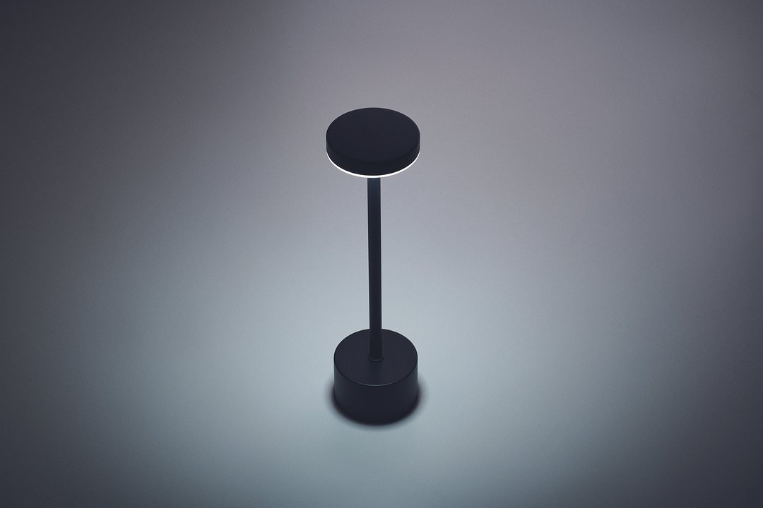 USB-Tischlampe aus Aluminium Ainanst