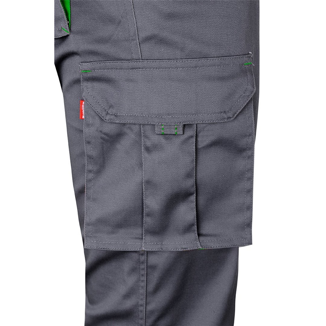 Zweifarbige Stretch-Hose mit mehreren Taschen (240 g/m²), aus Baumwolle (46 %), EME (38 %) und Polyester (16 %) Paulik